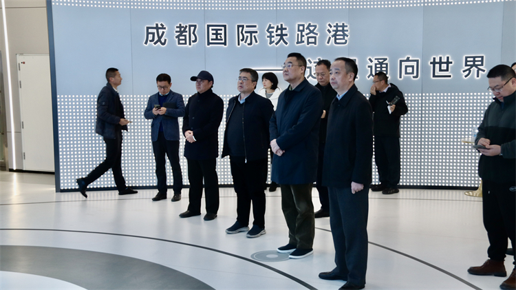 1708652804231575.jpg 8c86d6c682e38c12fb7713c6de3c4f5.jpg